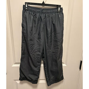Danskin Now capri jogger pants